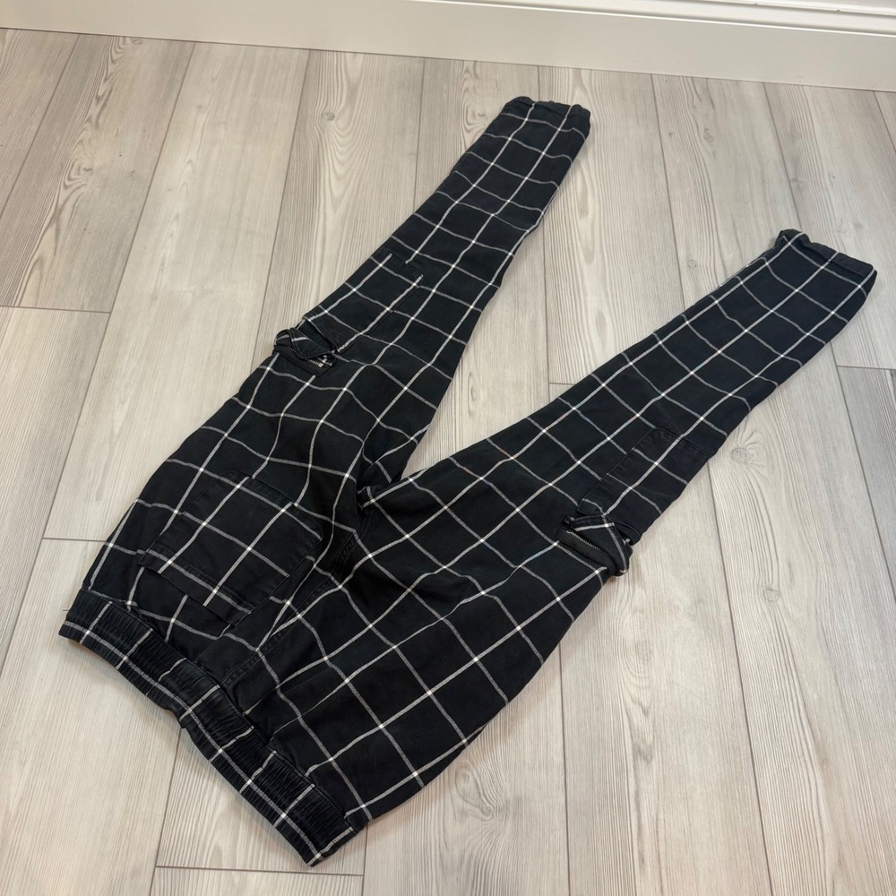 Hot Topic Black White Grid Plaid Cargo Jogger Pants Womens Medium Emo Grunge - Picture 7 of 10